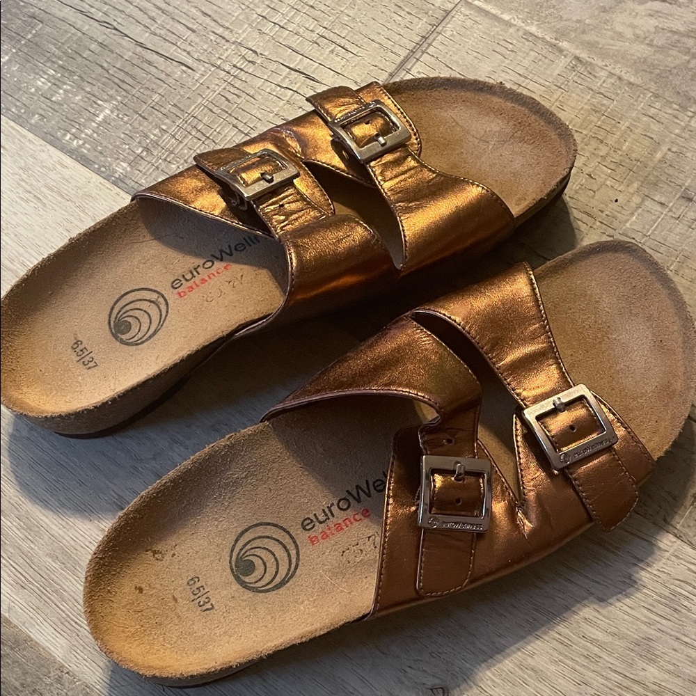 Women's Bronze Sandals